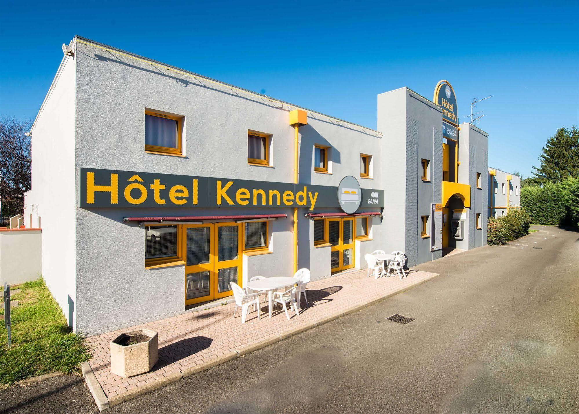 Hotel Kennedy Parc Des Expositions ตาร์บ ภายนอก รูปภาพ