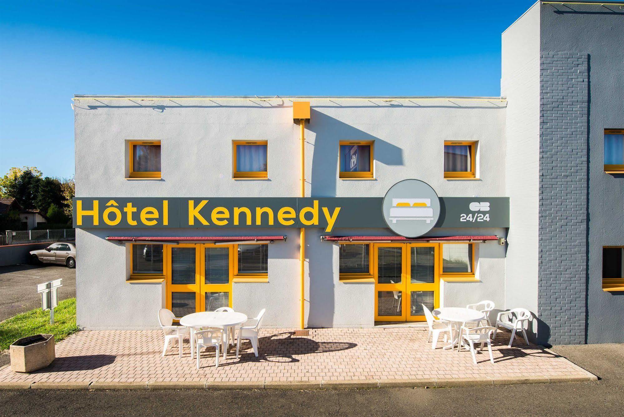 Hotel Kennedy Parc Des Expositions ตาร์บ ภายนอก รูปภาพ